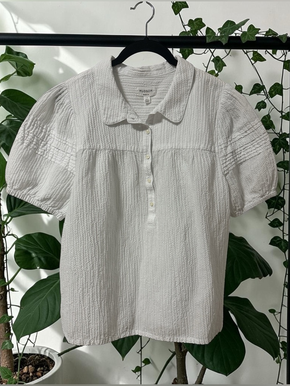 Hudson North (L) Linen-Blend Puff Sleeve Blouse White Textured Pullover Collar